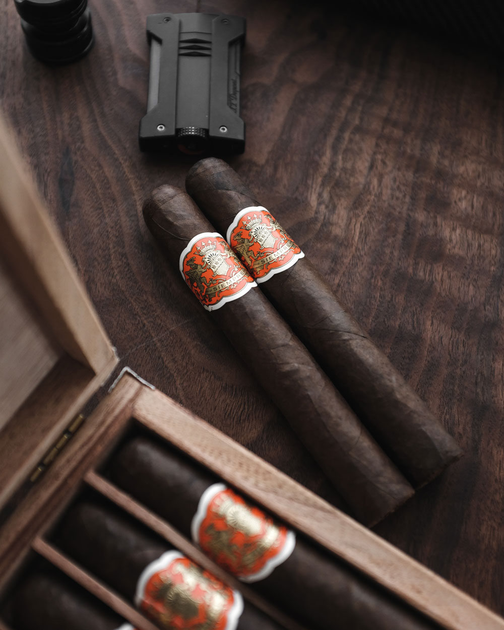 Dapper Siempre Sun Grown Toro