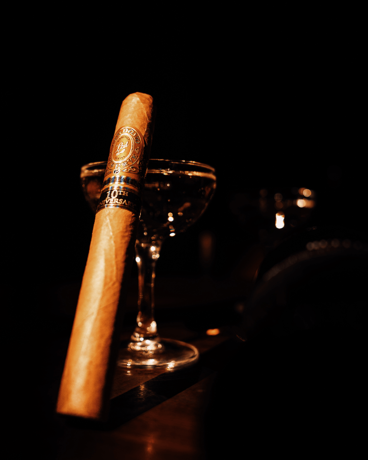 Perdomo Reserve 10th Anniversary CHAMPAGNE Torpedo